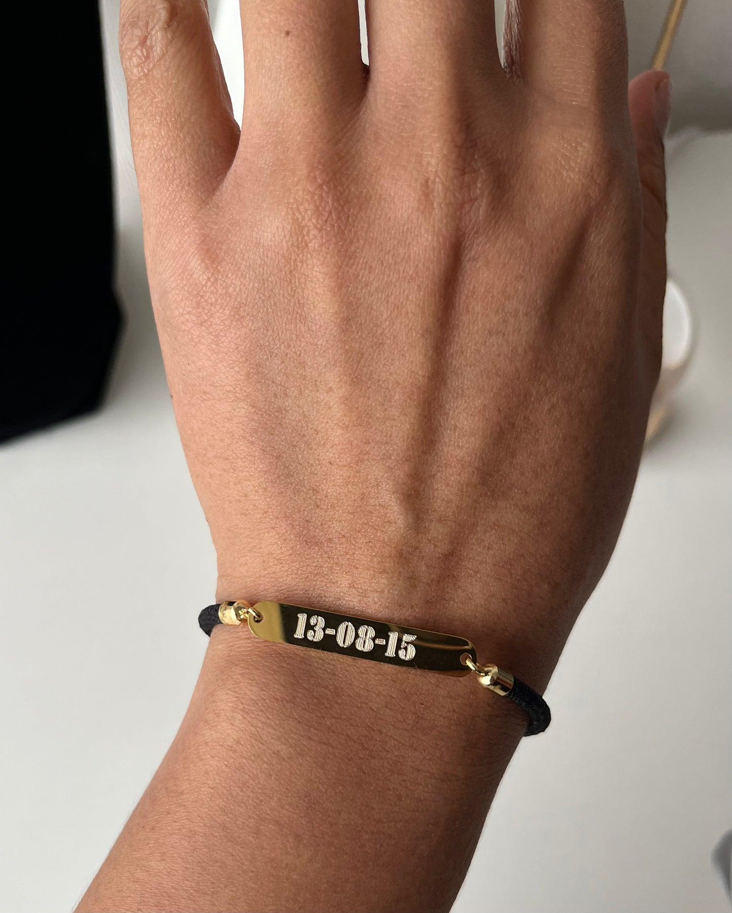 Pulsera ajustable